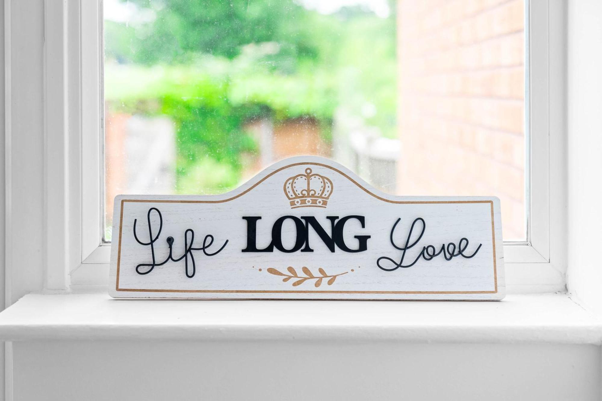 The Rock, Elegant 4 Bedroom House, Solihull, Close To Nec, Sleeps 8